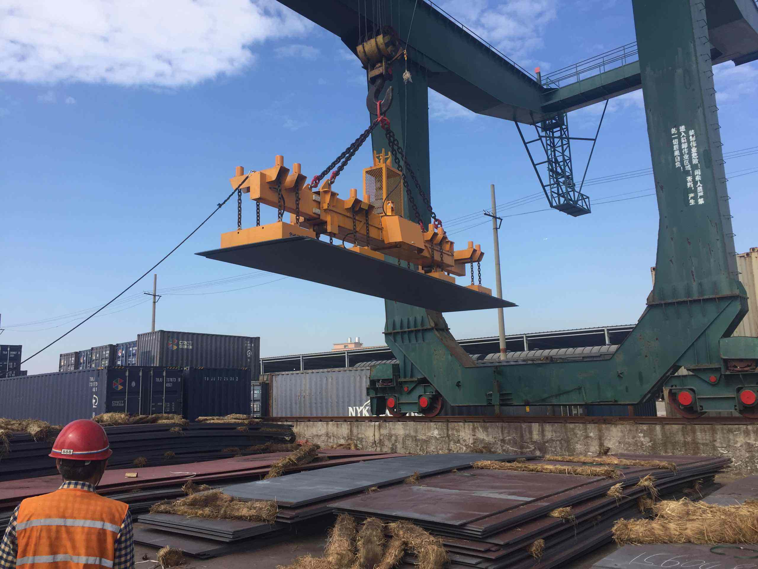 無錫重型設備吊裝服務公司告訴您起重吊裝怎樣做好節油處理？